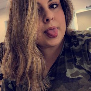 Meet your Posher, Brianna